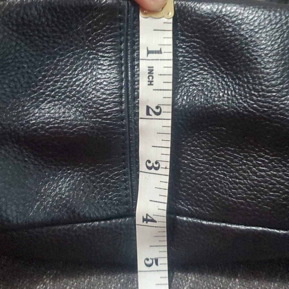 Authentic Black Genuine Leather Onna Ehrlich Bag - Picture 11 of 11